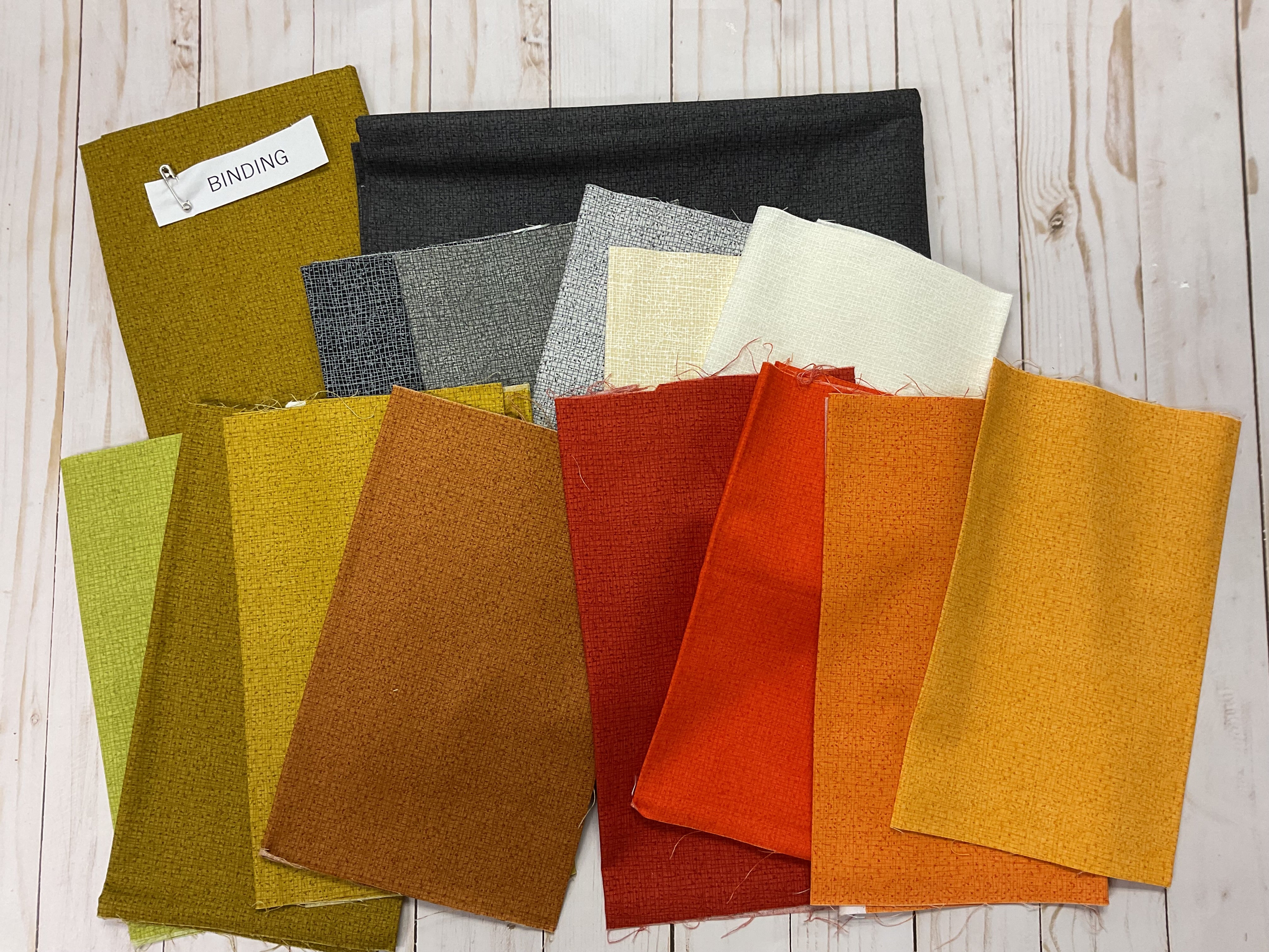 A QUILT KIT of LEAF PRESS in Thatched with DARK background (Thatched shadow) - Image 3